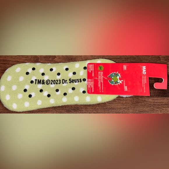 Super Cute The Grinch Cozy Ankle Sock - Picture 3 of 3